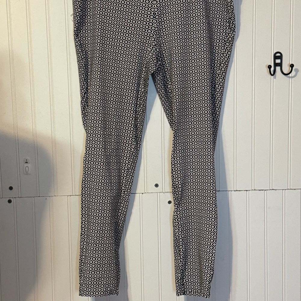 Michael Kors Black and White Geometric Print Pants Sz xl